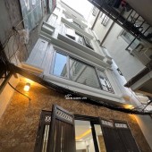 Chủ hộ  muốn  Bán Nhanh  giảm chào  200.000.000  nhà Đống Đa - Ngõ Thông - Lô Góc, Diện tích sàn 190m2, Giá 7,4 tỷ,  Nhà mới xây  - 6 Tầng Thang Máy